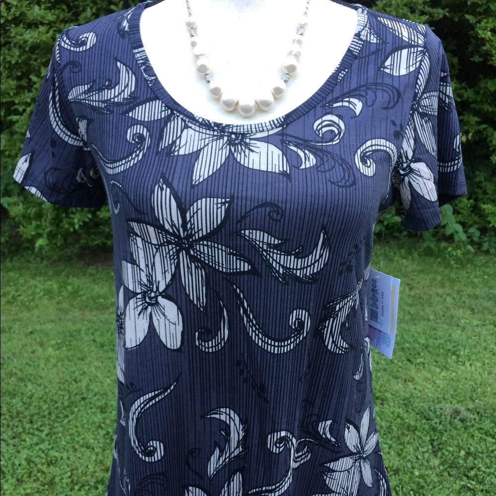 Lularoe classic t